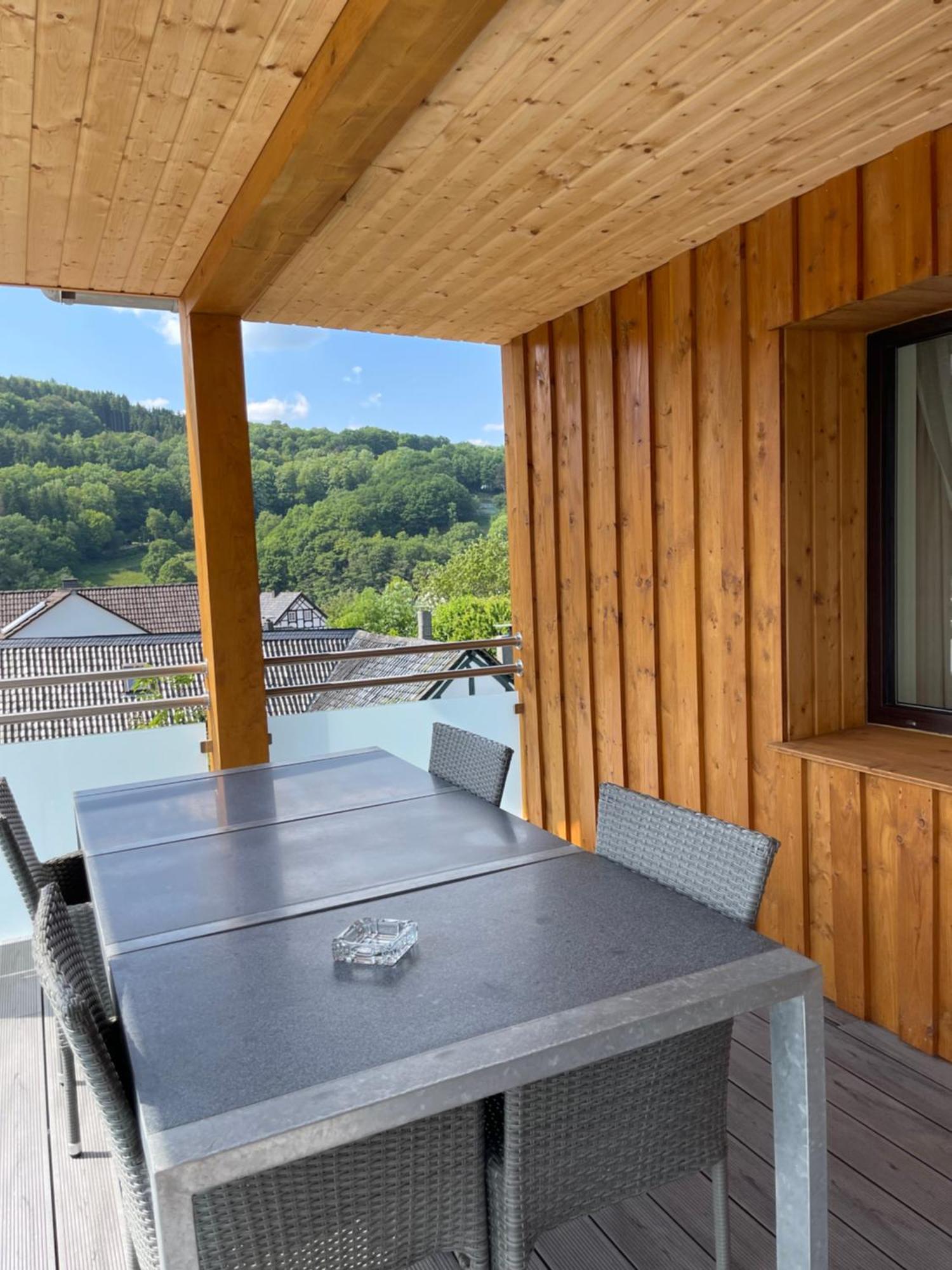 Apartamento Haus Cornelia Einruhr Exterior foto